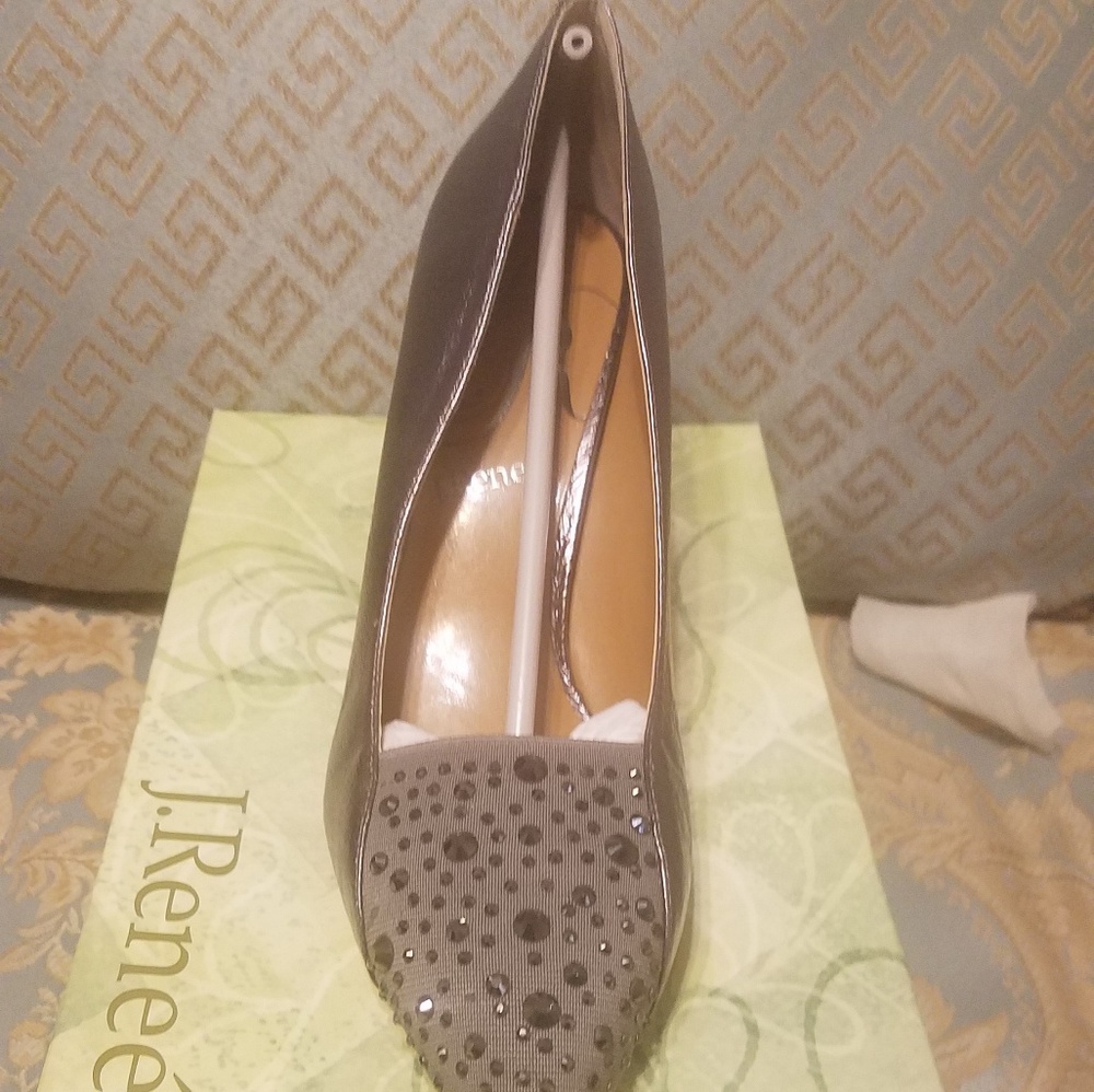 Ladies J. Renee' Salsy Metallic Nappa Pewter Gray